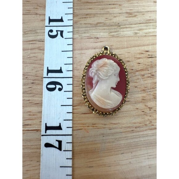 Vintage Oval Cameo Pendant With Womans Profile In Gold-Tone Frame - 1.5" x 1" - Picture 3 of 6